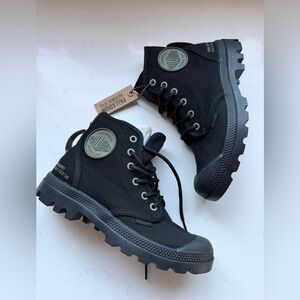 Brand new! Palladium Black Boots